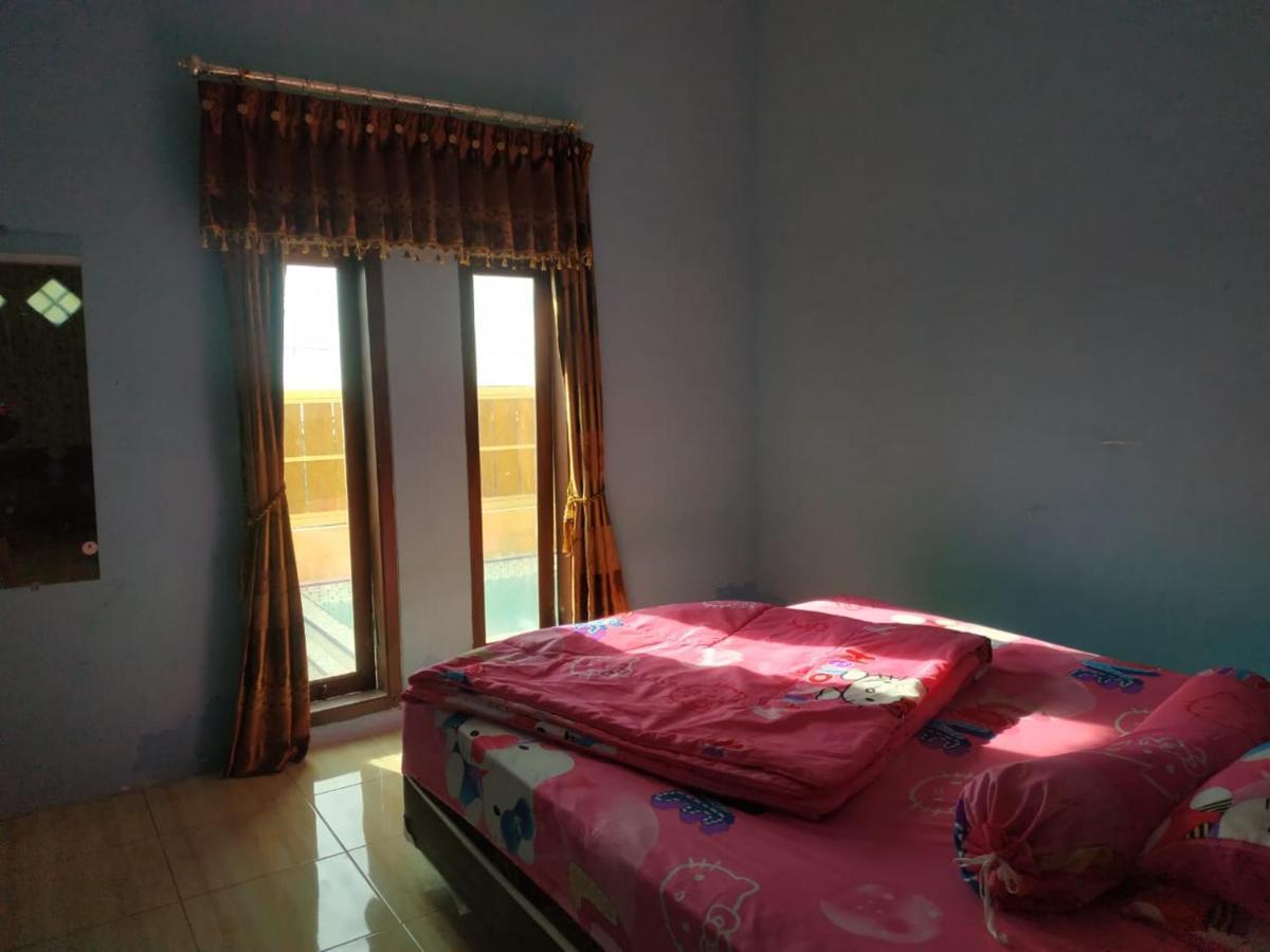 Puncak Pinus And Pool Vila Batu  Exterior foto