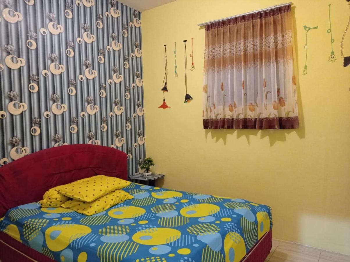Puncak Pinus And Pool Vila Batu  Exterior foto