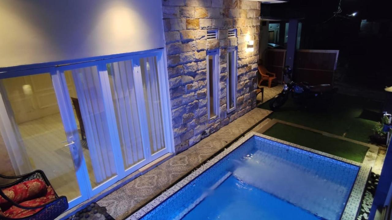 Puncak Pinus And Pool Vila Batu  Exterior foto
