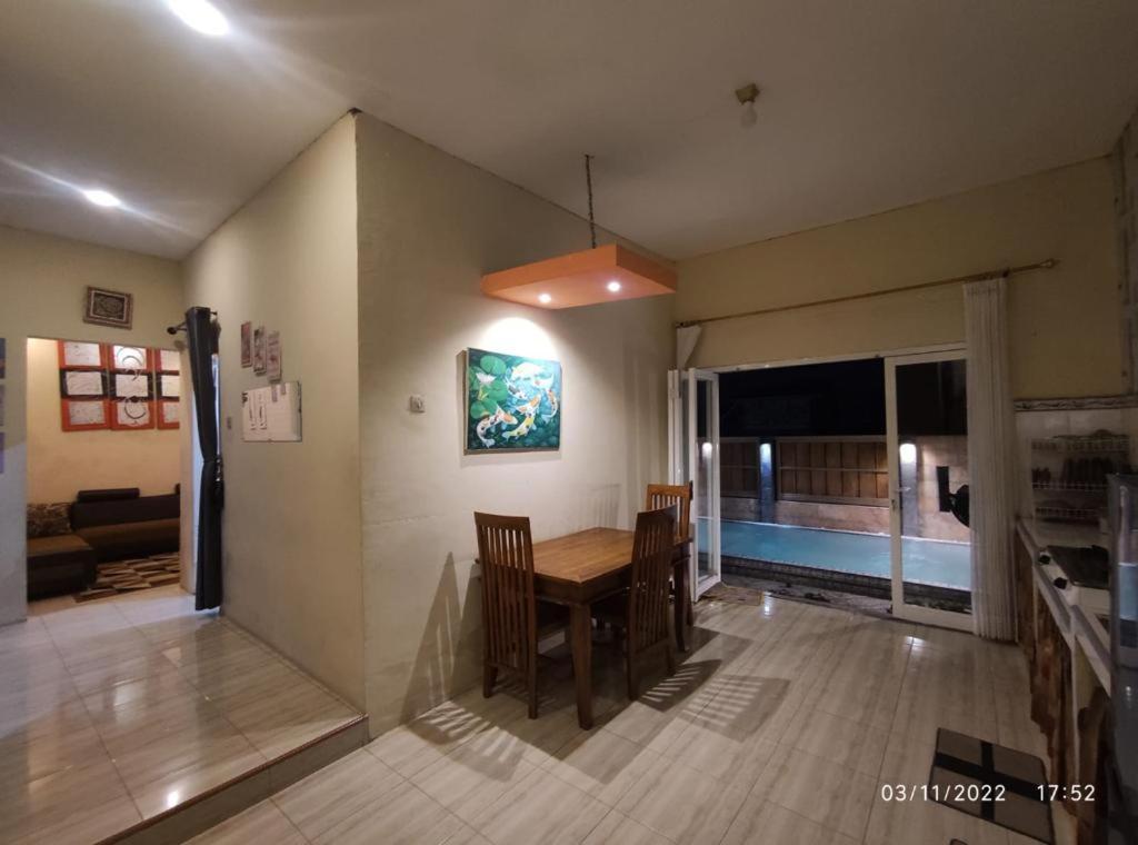 Puncak Pinus And Pool Vila Batu  Exterior foto