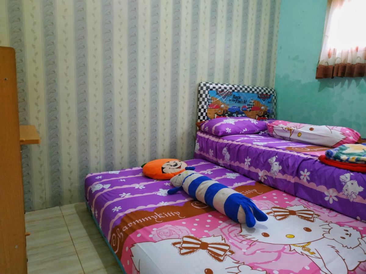 Puncak Pinus And Pool Vila Batu  Exterior foto